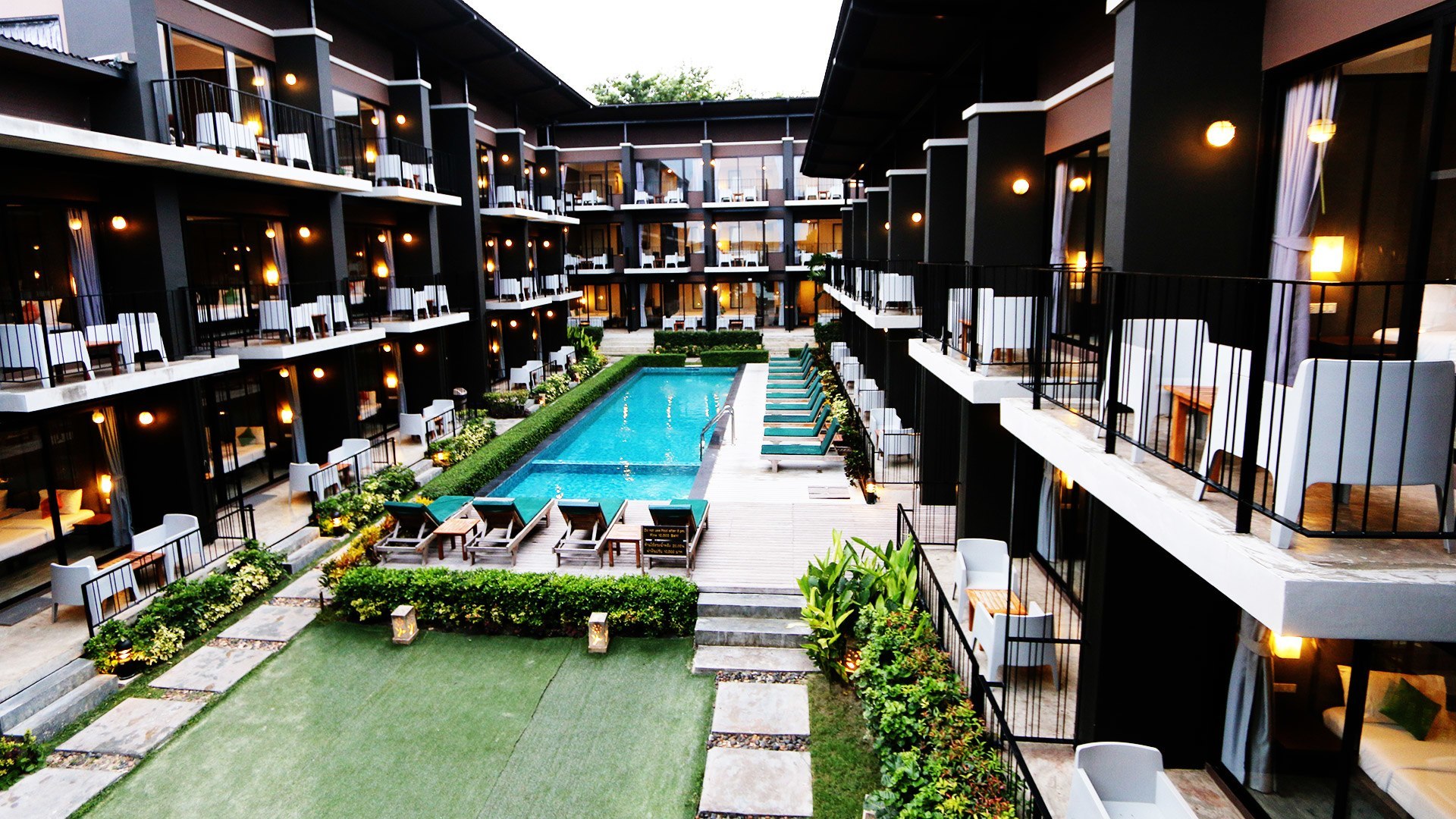 La Lune Beach Resort koh Samed